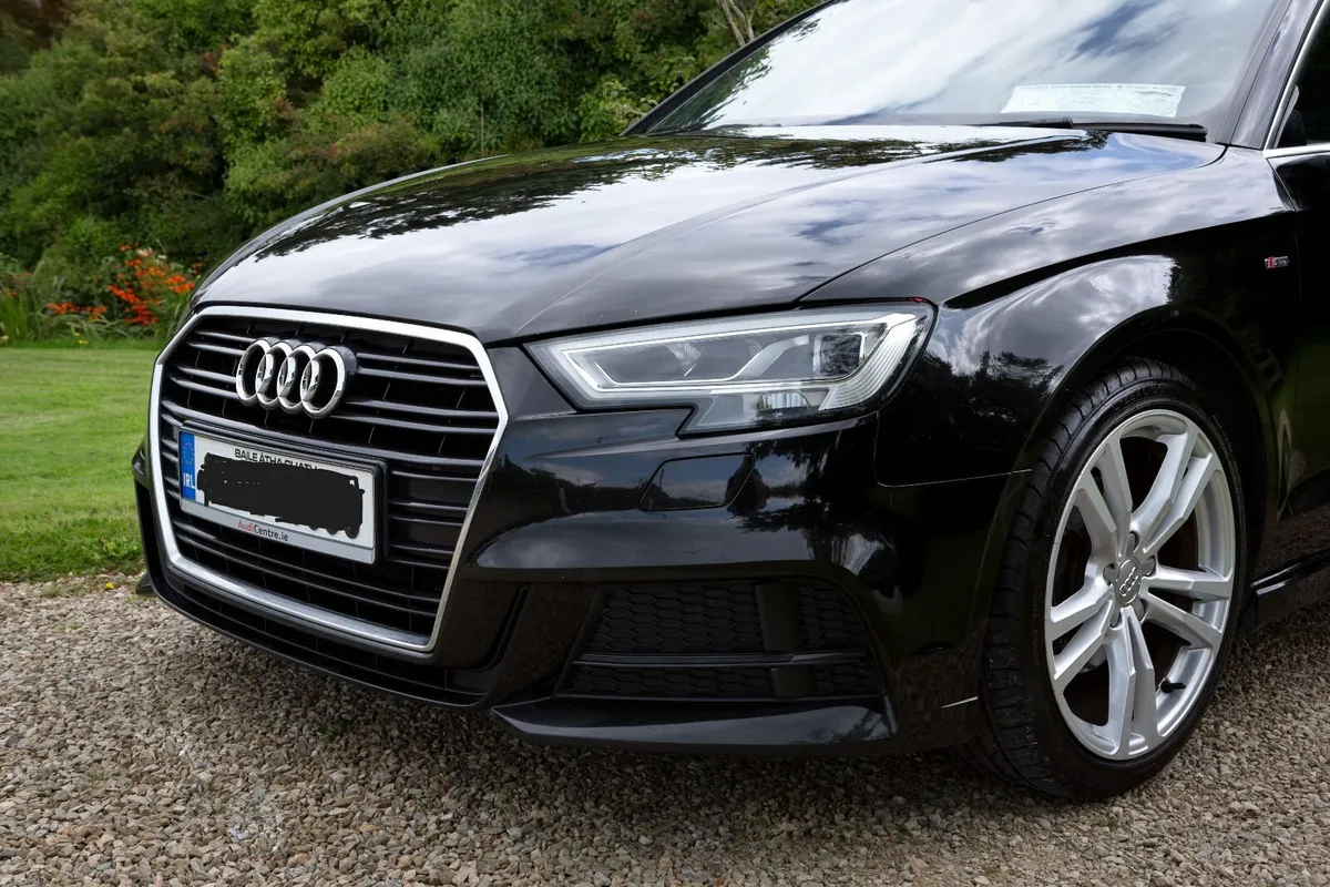 Audi A3 2017 - Image 2