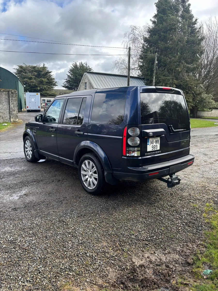 2014 Landrover Discovery 5 seat Commercial - Image 2