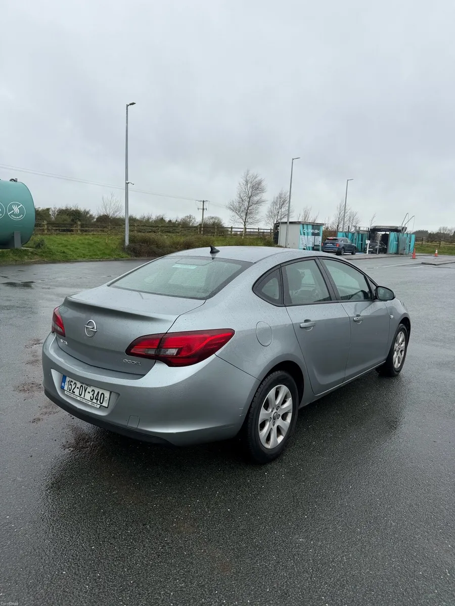 Opel Astra 1.6 Disel Low km - Image 4
