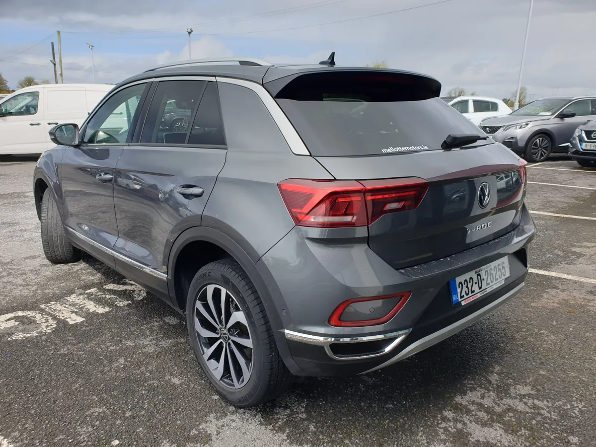 Volkswagen T-Roc 1.5TSI STYLE AUTO - Image 4