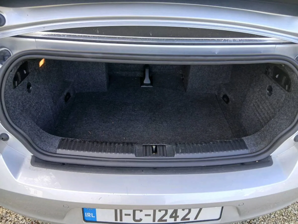 VW Golf convertible 1.2 TSI  147 klms - Image 4