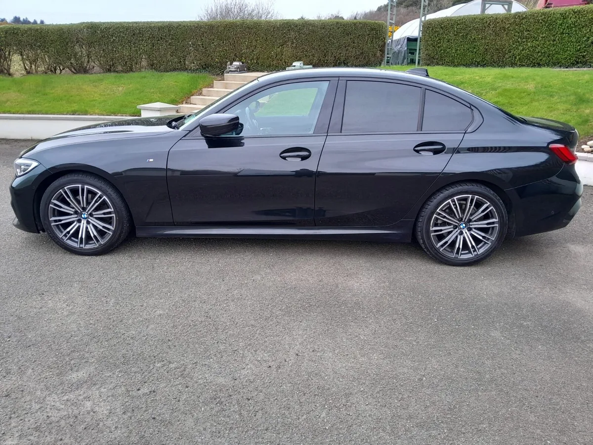 BMW 3-Series 2020 - Image 4