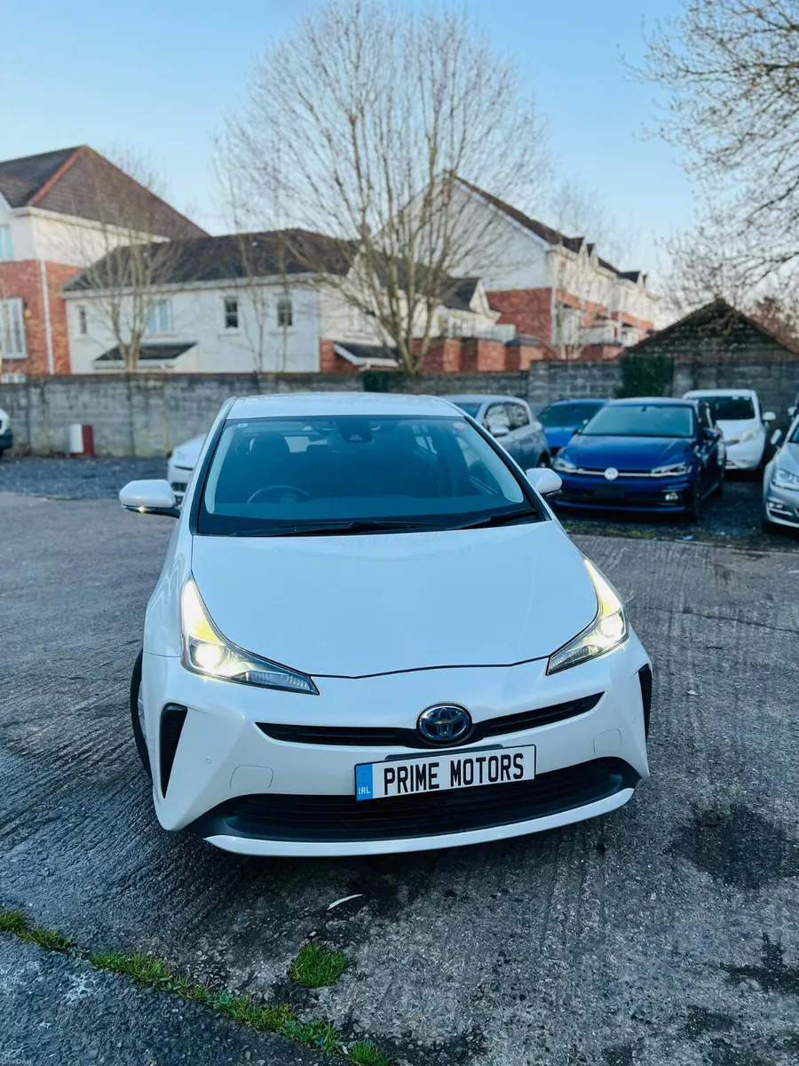 Toyota Prius 2022 - S package - Image 1