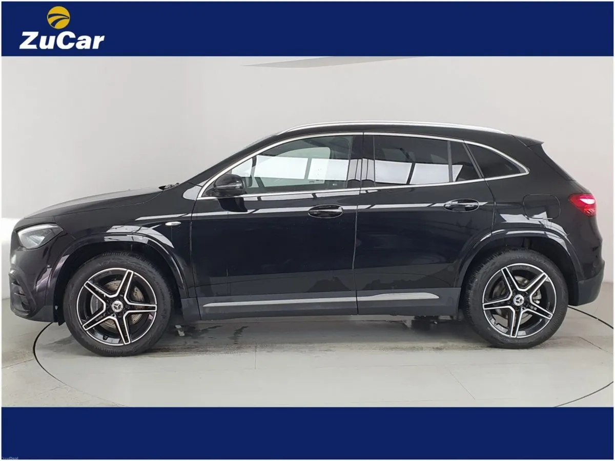 Mercedes-Benz GLA AMG LINE EXECUTIVE E - Image 5