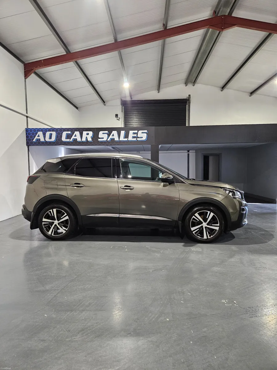 Peugeot 3008 2018 1.5 hdi allure - Image 4