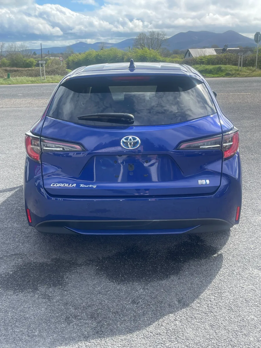 2020-2 Toyota Corolla EST - Image 6