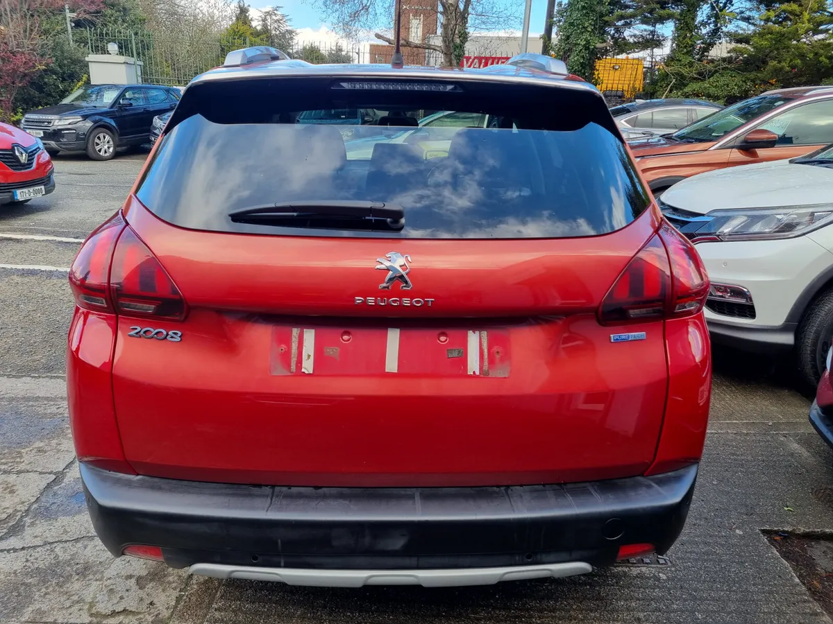 2017 PEUGEOT 2008 ALLURE 1.2L PETROL 82BHP MANUAL - Image 5