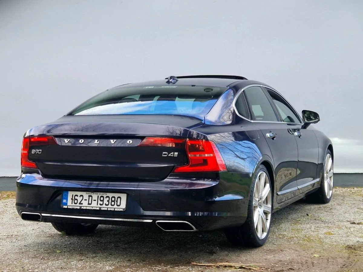 VOLVO S90 AUTO INSCRIPTION FSH - Image 3