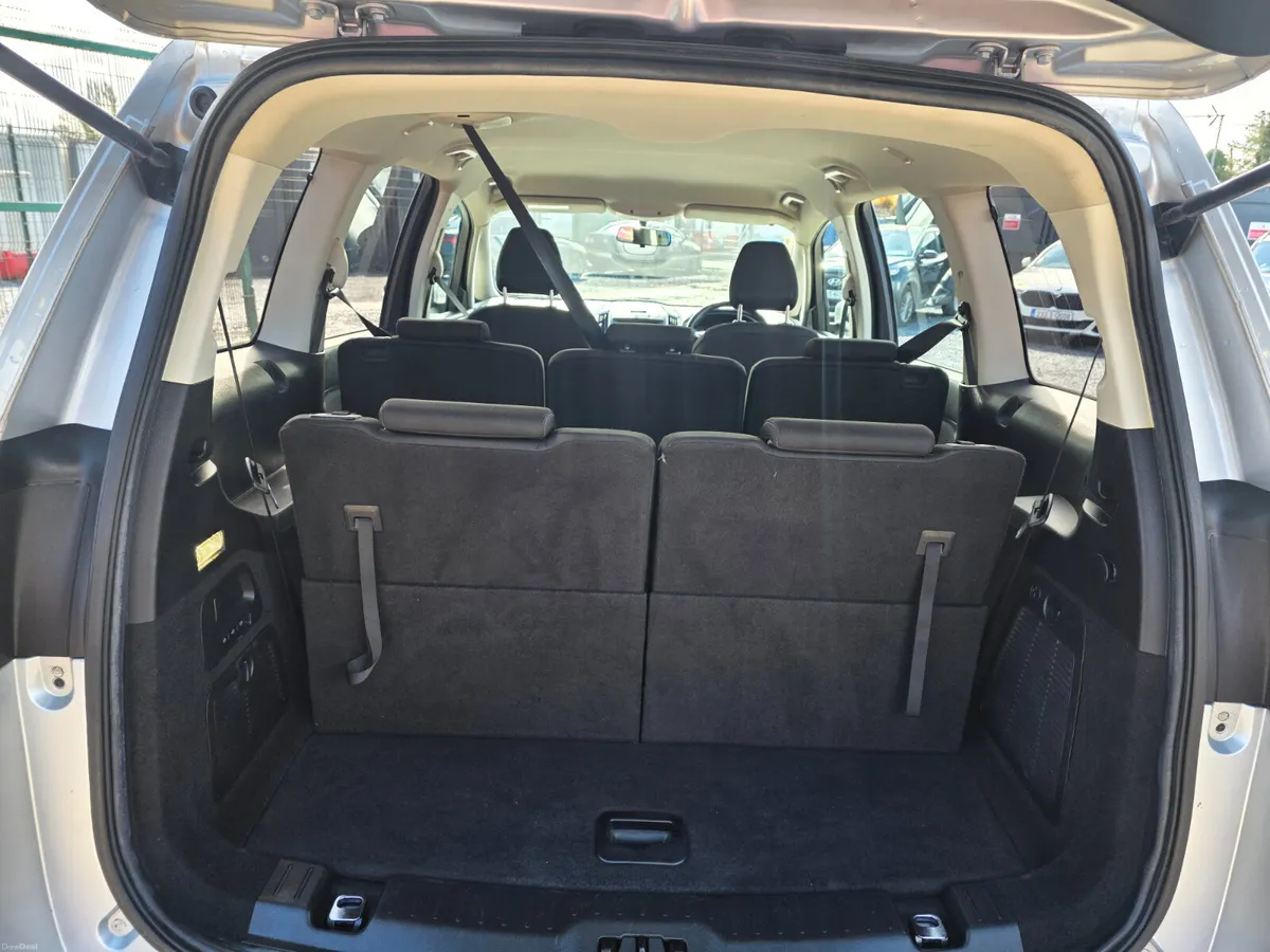 Ford Galaxy 2018 - Image 6