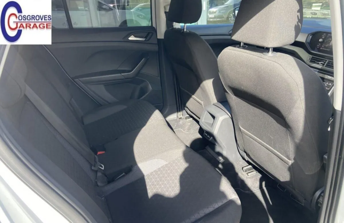 Volkswagen T-Cross 2022 - Image 4