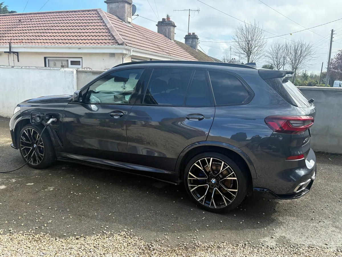 212 BMW X5 45E Msport + comfort pack - Image 1