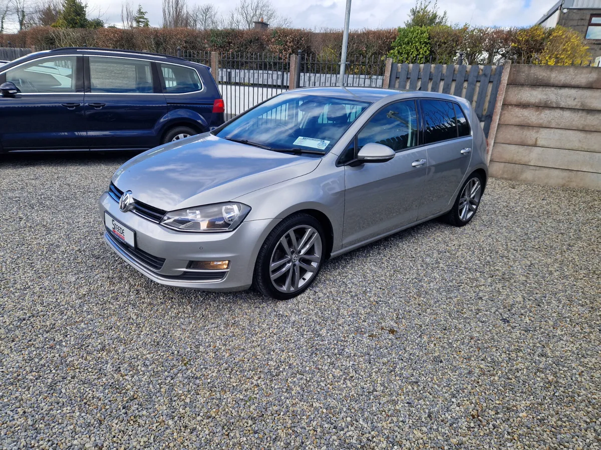 2017 Volkswagen Golf 1.6d Highline 5dr - Image 6