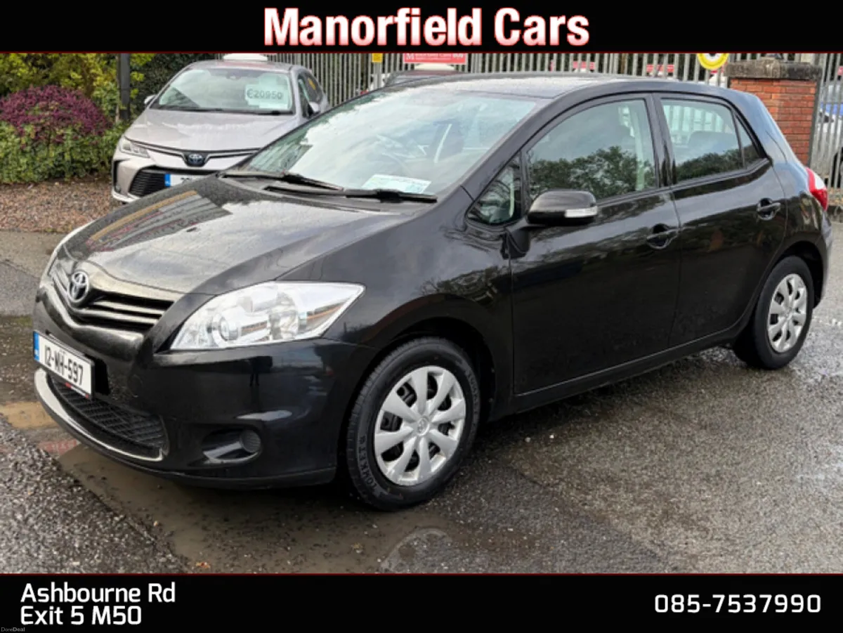2012 Toyota Auris 1.33 Petrol **LOW KM'S** - Image 4