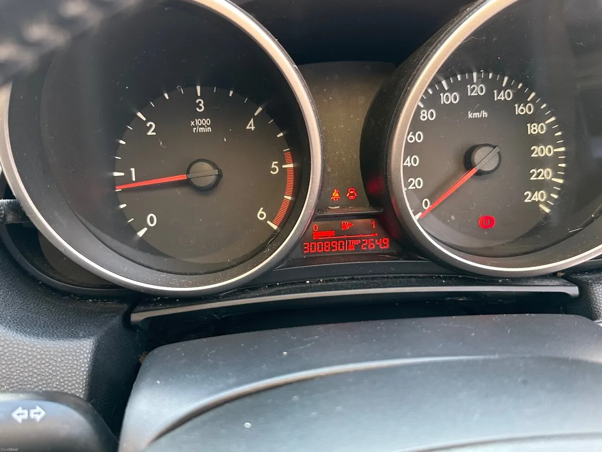 Mazda3 2010 - Image 3