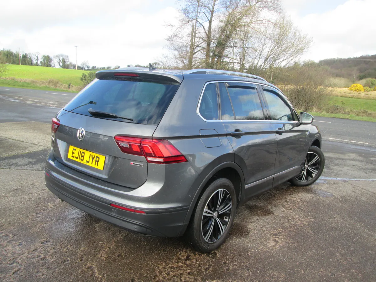 2018  VOLKSWAGEN  TIGUAN  2.0  TDI  SE  NAV  4X4 - Image 5