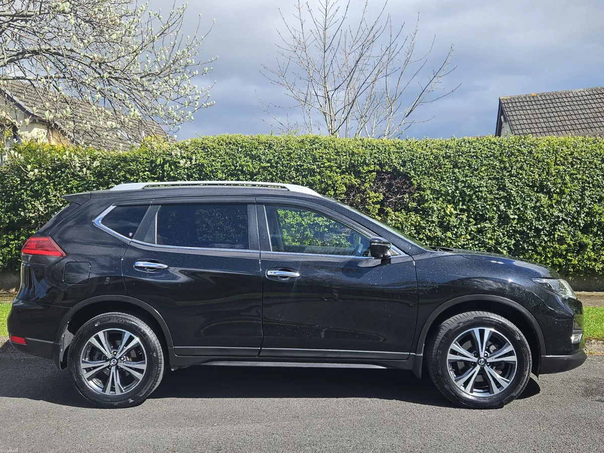 SV PREMIUM - LEATHER - LOW KMS - - Image 3