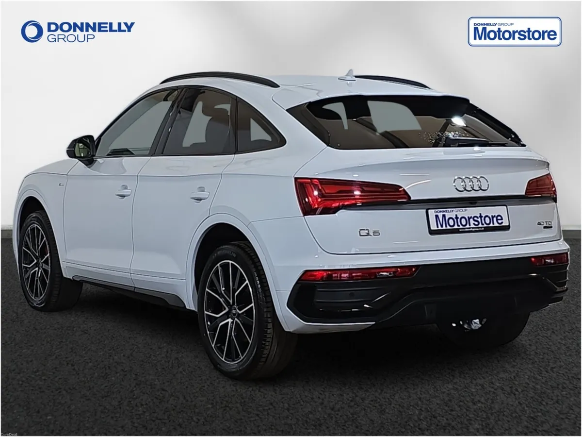 Audi Q5 Sportback Special Editions Edition 1 - Image 2