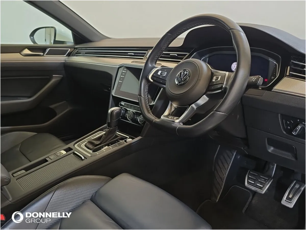 Volkswagen Arteon Diesel Fastback R-Line - Image 4