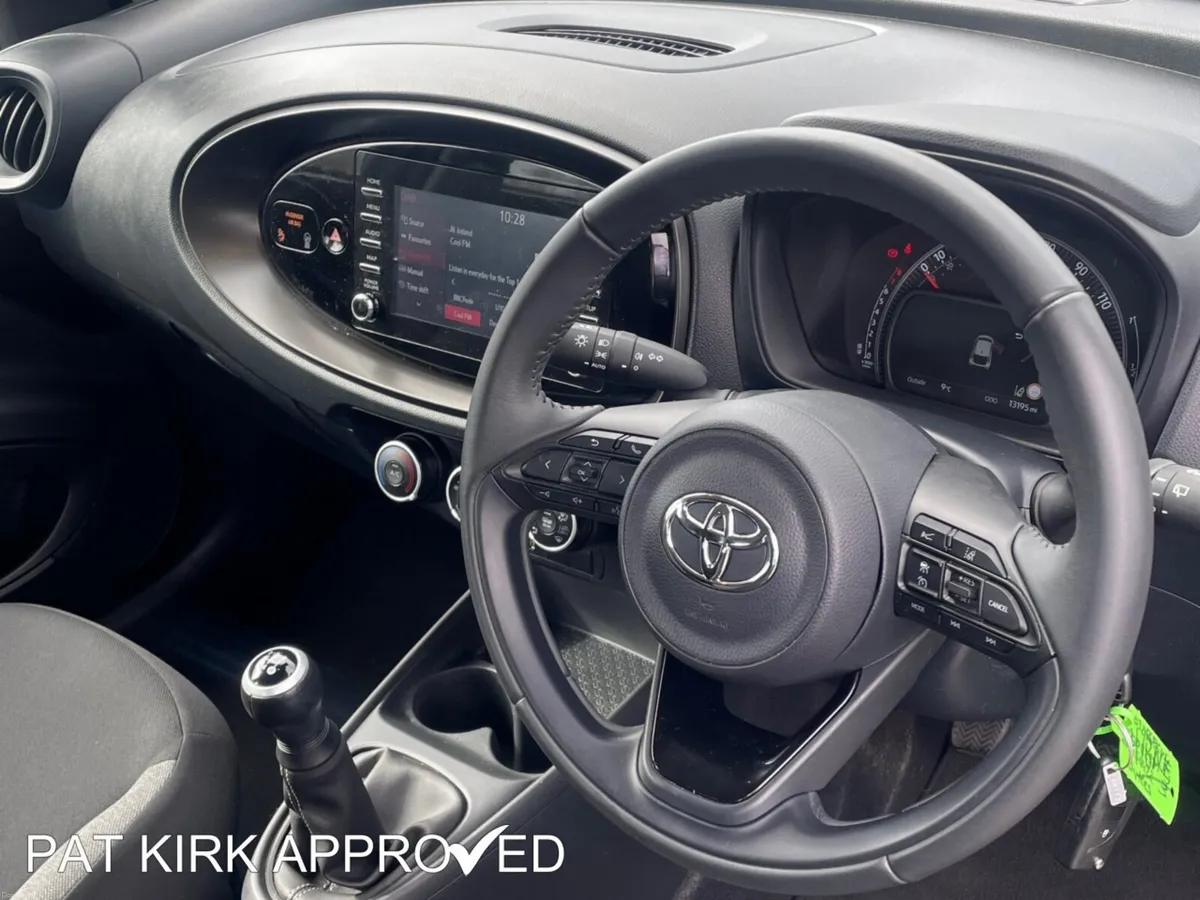 Toyota Aygo X Hatchback Pure - Image 5