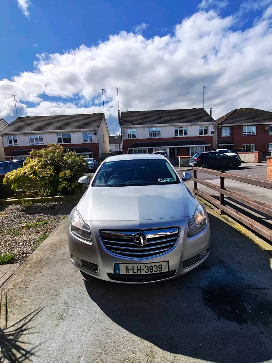 Vauxhall Insignia - Image 2