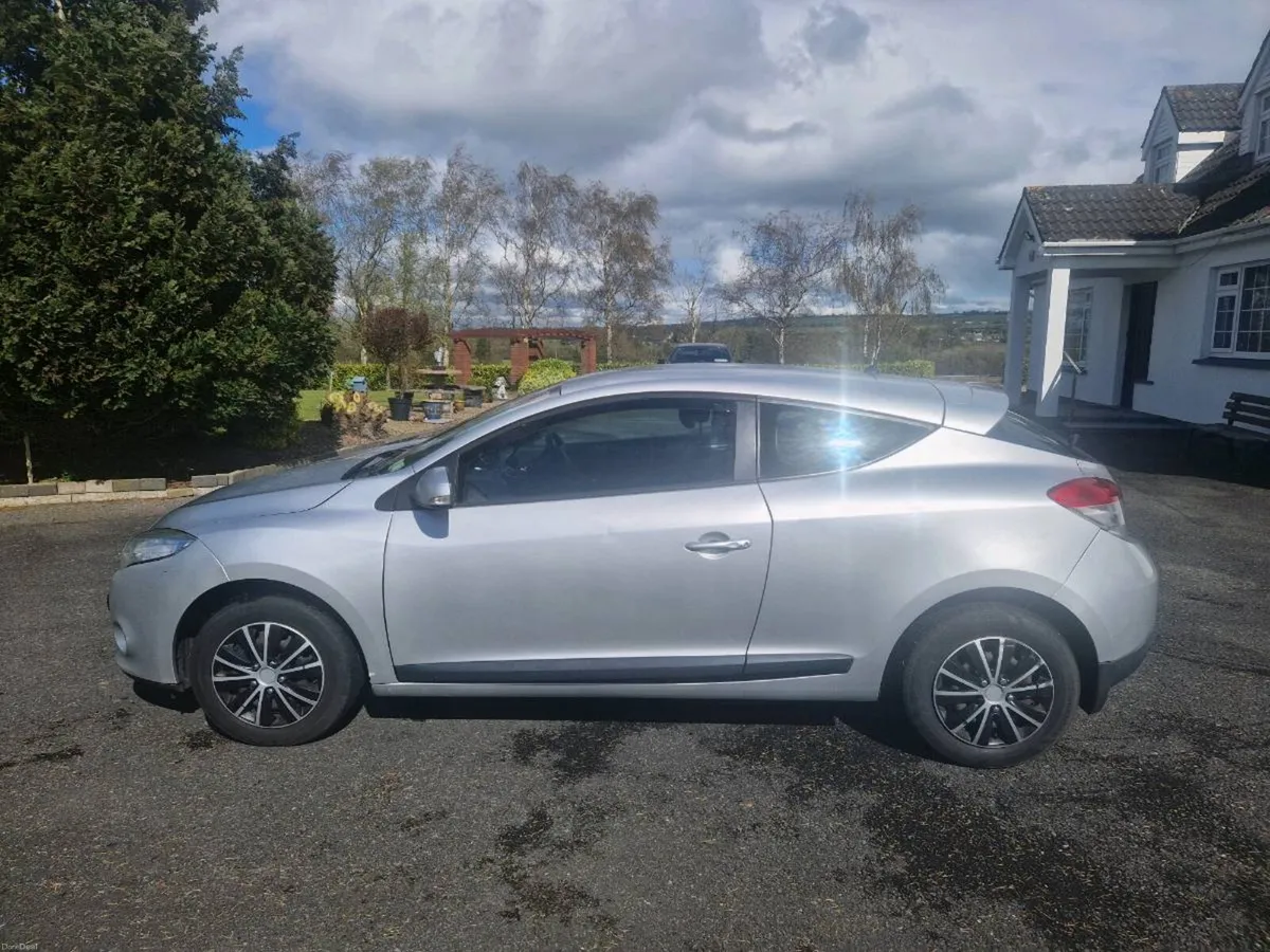 2012 Renault Megane - Image 4