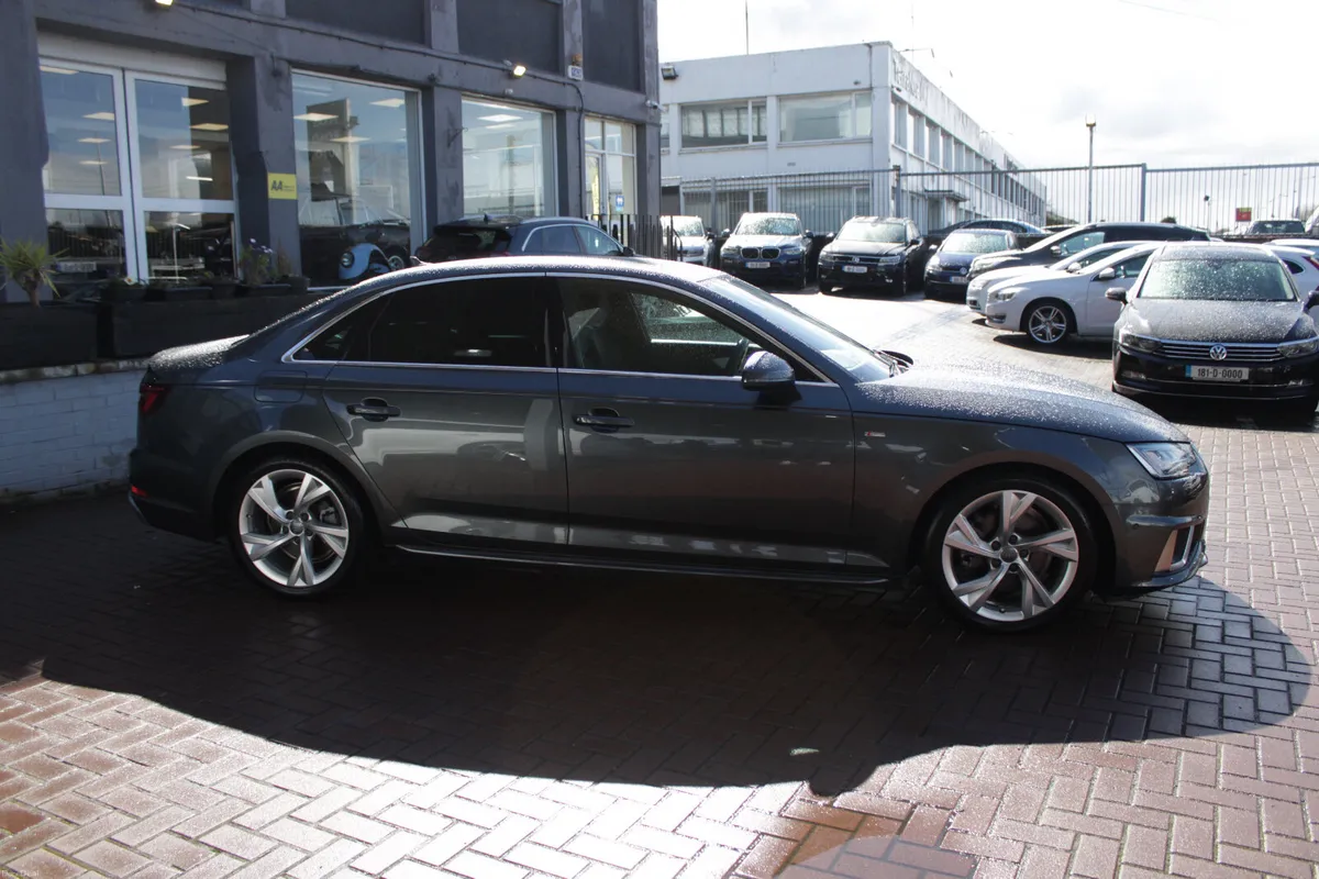 2019 AUDI A4 2.0TFSI SALOON S-LINE 4DR AUTO - Image 3