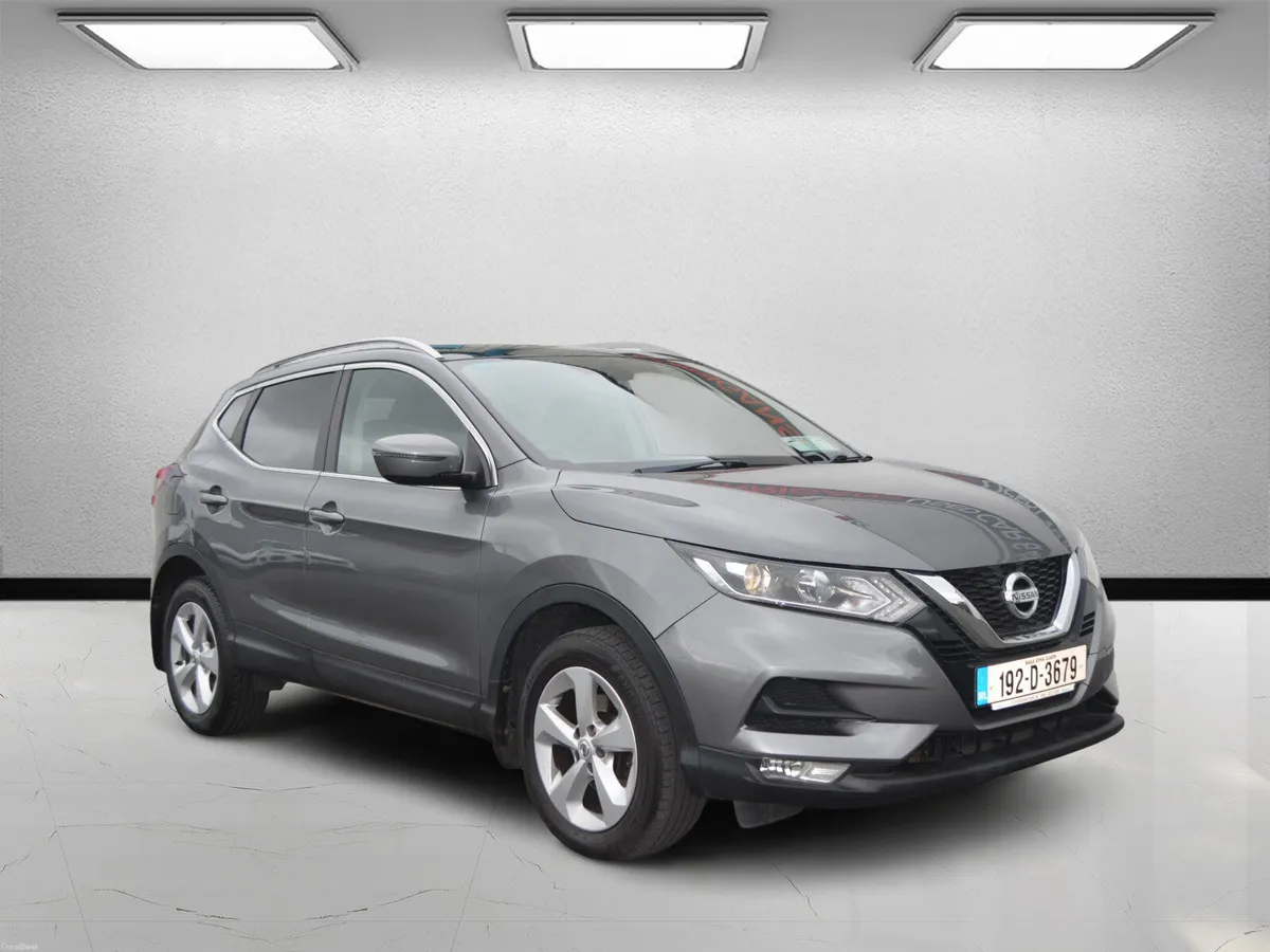 192 Nissan Qashqai 1.3 SV ONE OWNER LOW KMS - Image 1