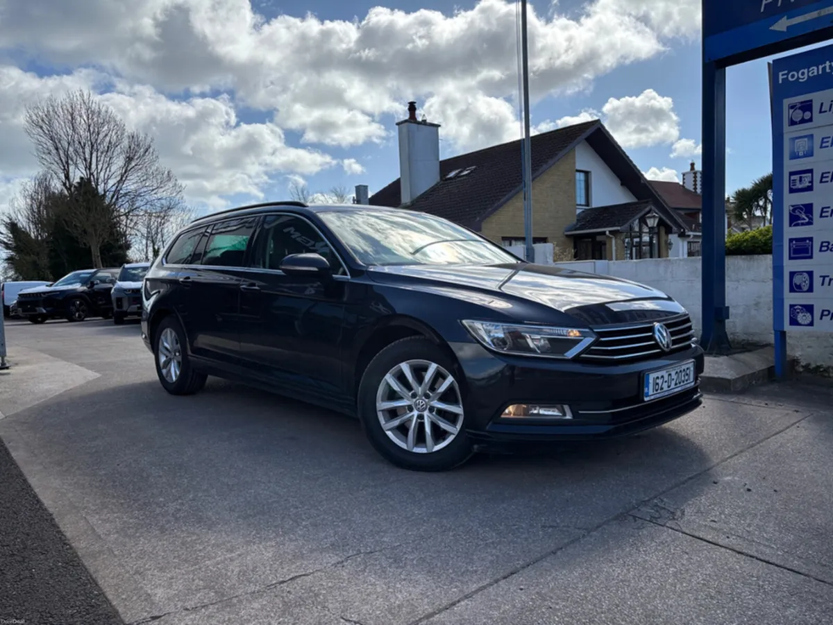 Volkswagen Passat 2016, CL 2.0 TDI MANUAL 6SPEED F - Image 2