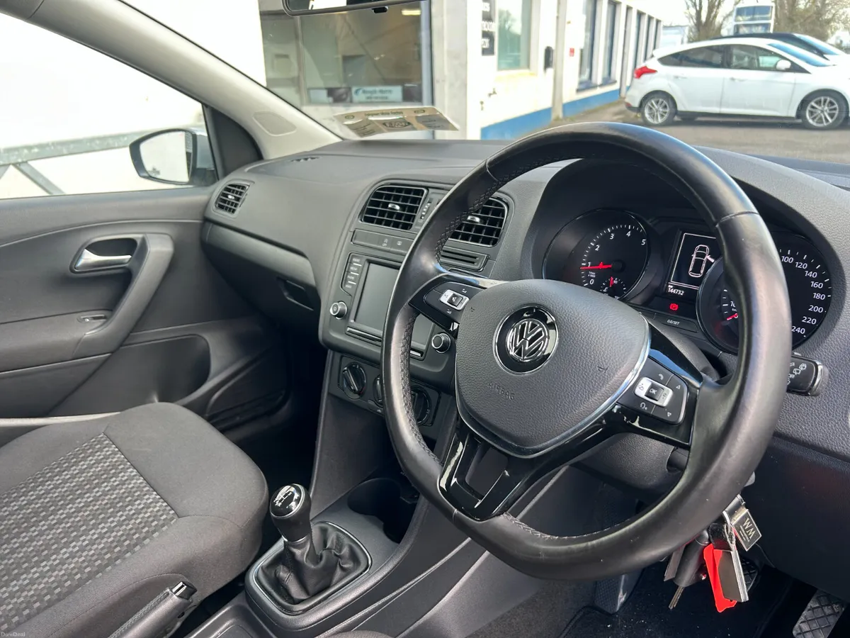 Volkswagen Polo. NCT 11/27 - Image 4