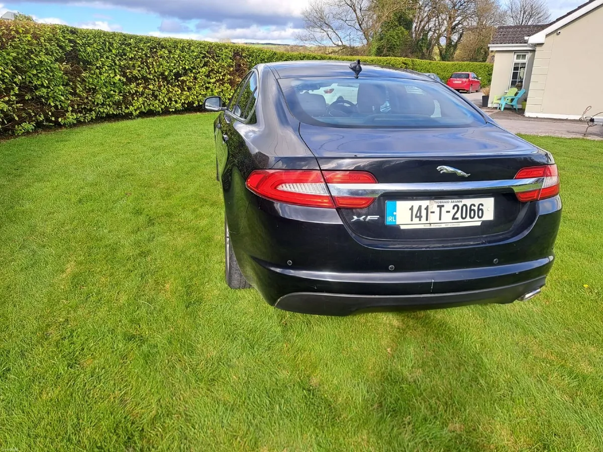 Jaguar XF 2014 - Image 3
