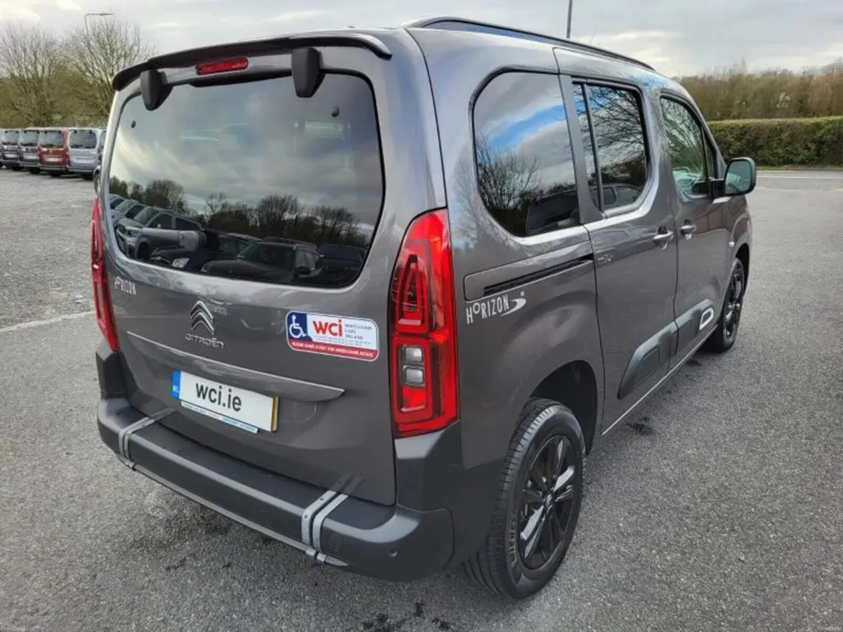 Wheelchair Accessible Auto Citroen Berlingo - Image 6
