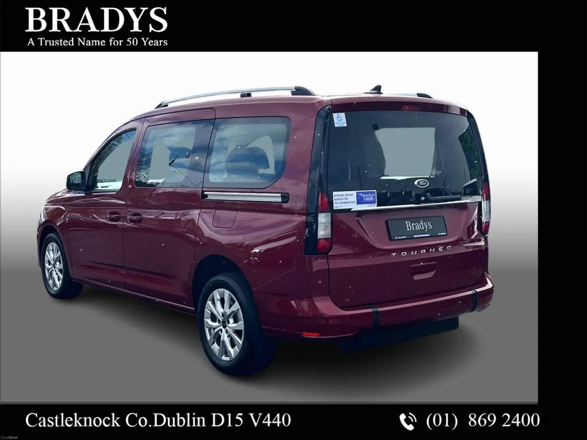 Ford Transit Connect TOURER LWB TITANIUM 2.0 TDI - Image 4