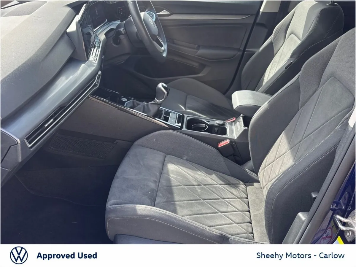 Volkswagen Golf 1.5TSI Style 5DR - Image 4