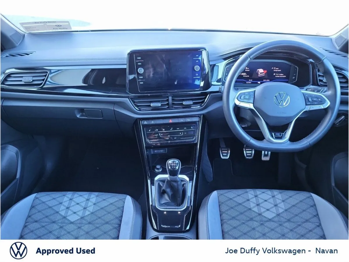Volkswagen T-Roc R-LINE 2.0TDI 116HP - Image 2