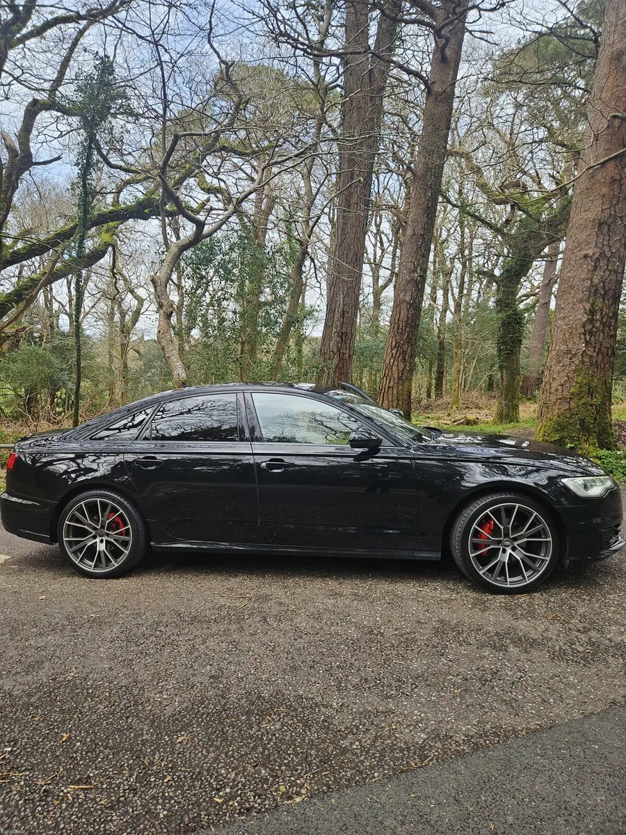 Audi A6 Black Stying edition - Image 4