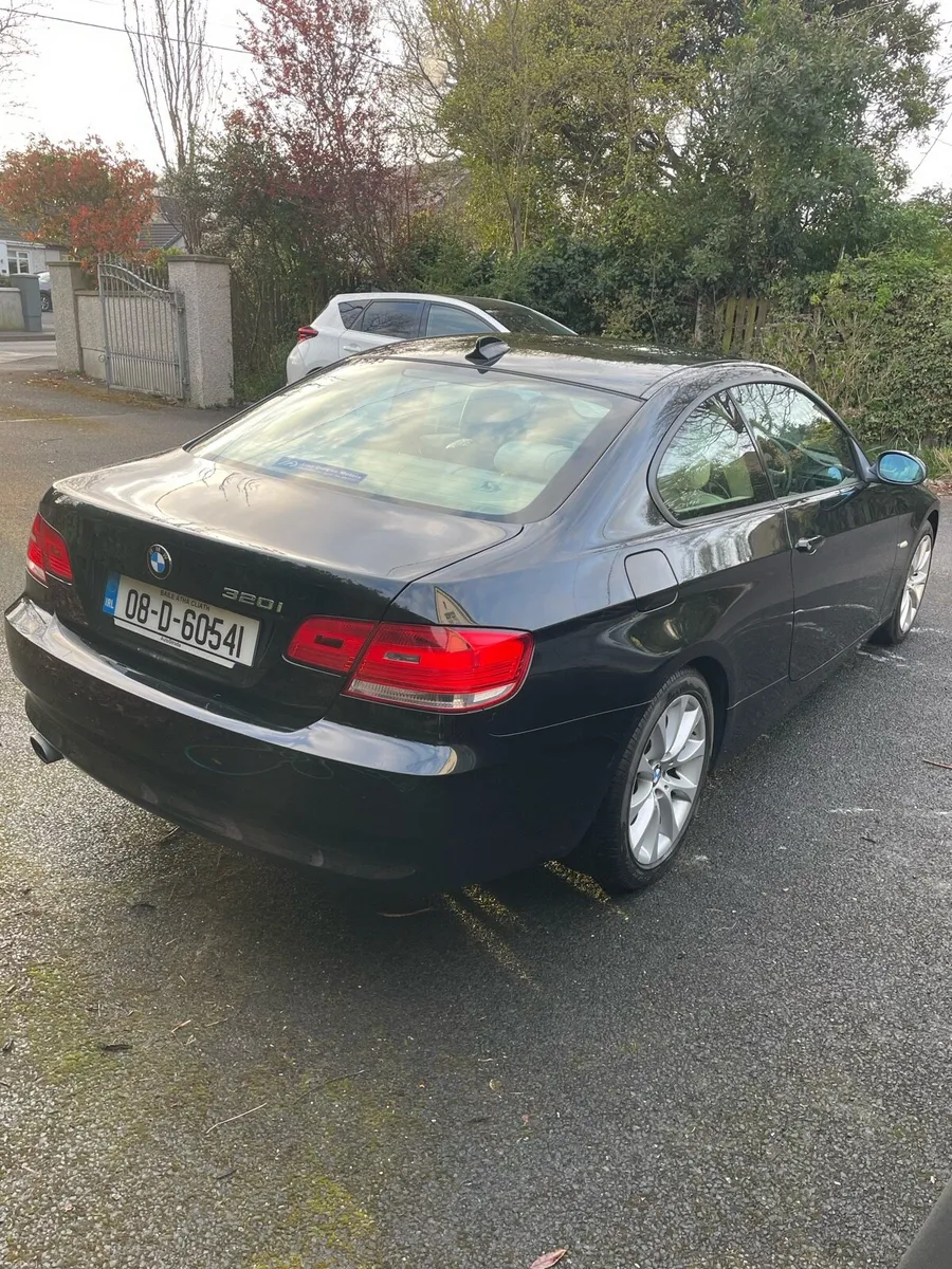 BMW 320i e92 manual 2008 - Image 4
