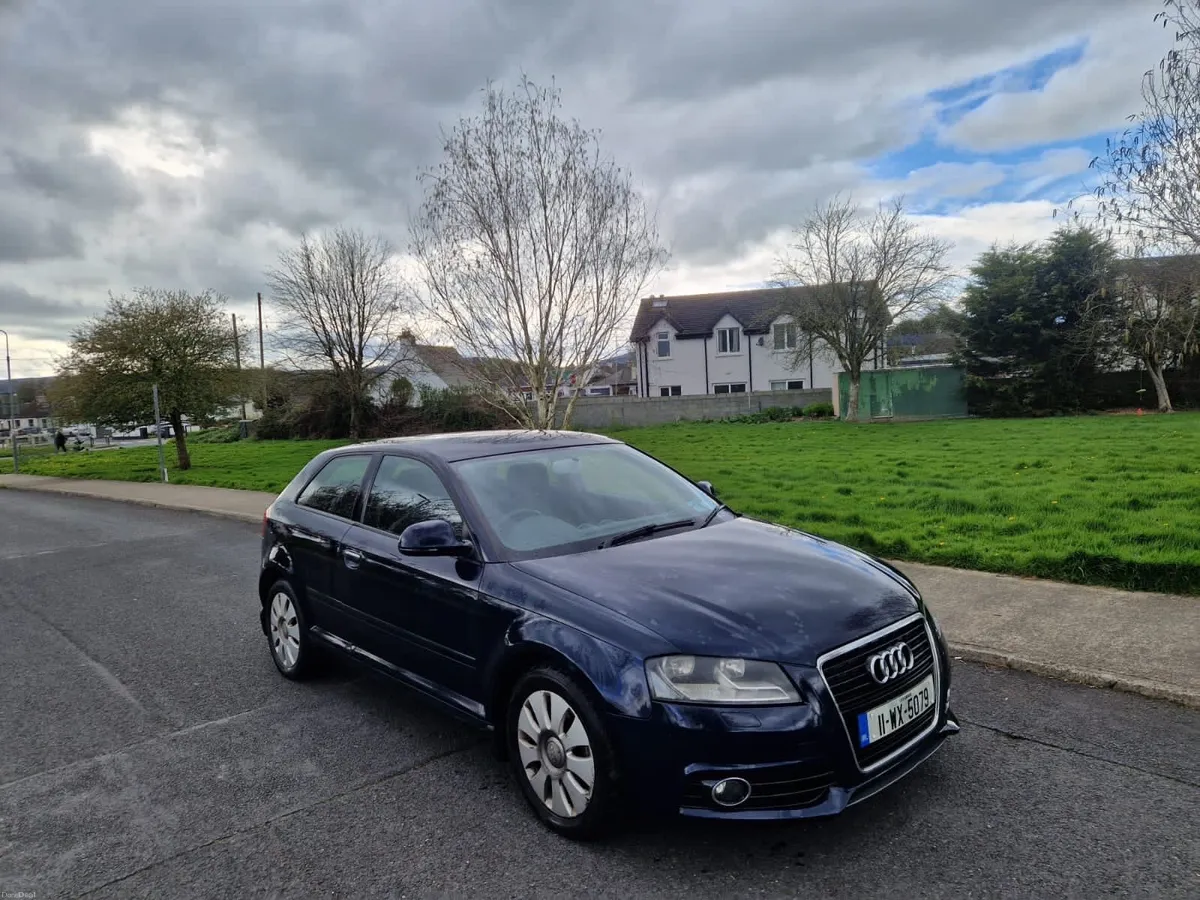 2011 AUDI A3 - Image 2