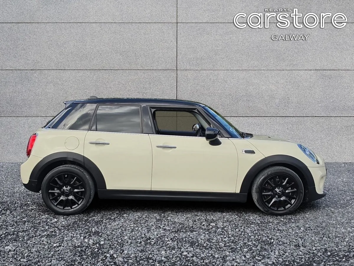 Mini Cooper Cooper Classic - Image 2