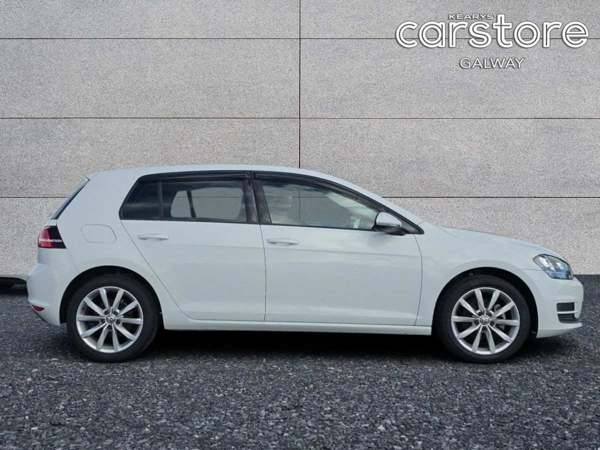 Volkswagen Golf 1.2 TSI AUTO *LOW MILEAGE* - Image 2