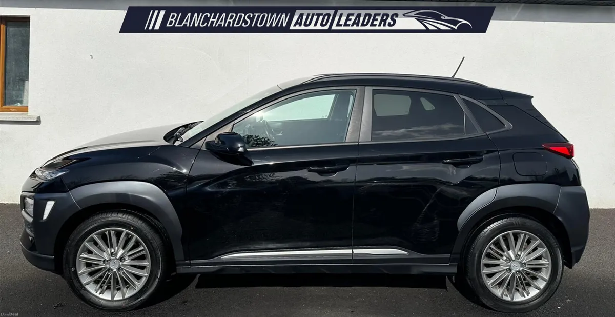 HYUNDAI KONA 1.6 CRDI KAUAI EXECUTIVE SERVICE HIST - Image 2