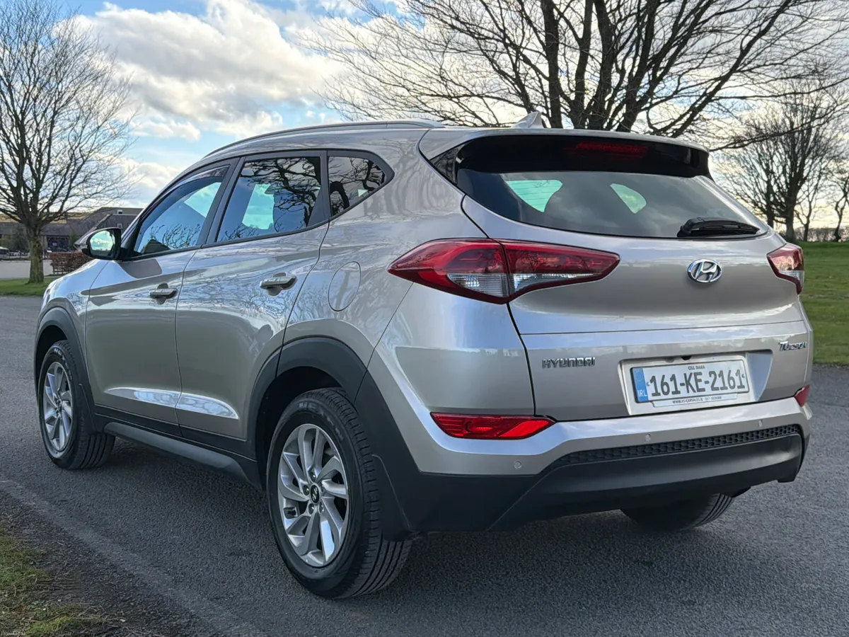 Hyundai Tucson 2016 EXECUTIVE - Image 6