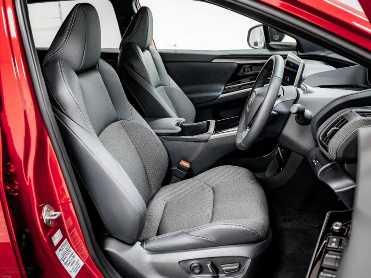 Toyota bZ4X *Less than 3, 000 Kms* MOTION 71.4kWh - Image 3