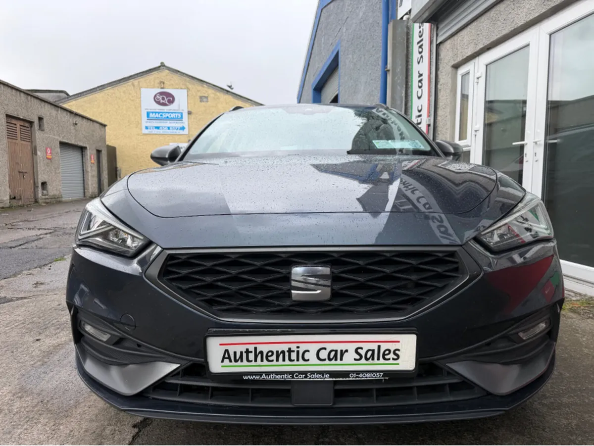 SEAT Leon SPORTSTOUR SP E-HYBRID 204BHP DSG FR 5DR - Image 3