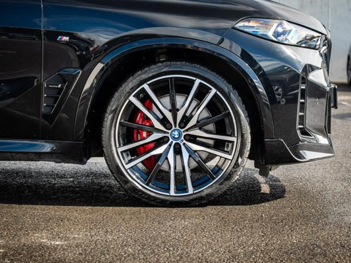 BMW X5 LCI New model Xdrive 50e Pro Pack - Image 4