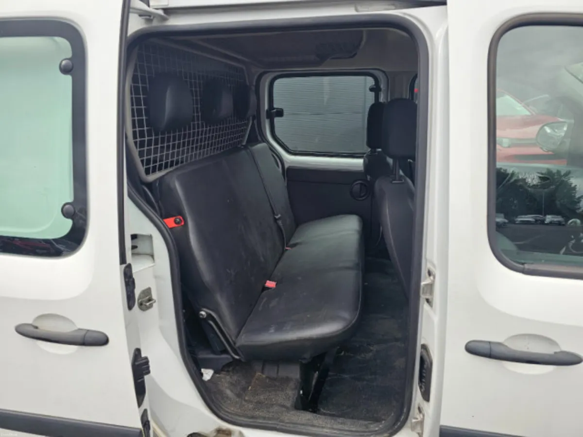 Renault Kangoo CREW VAN - Image 2