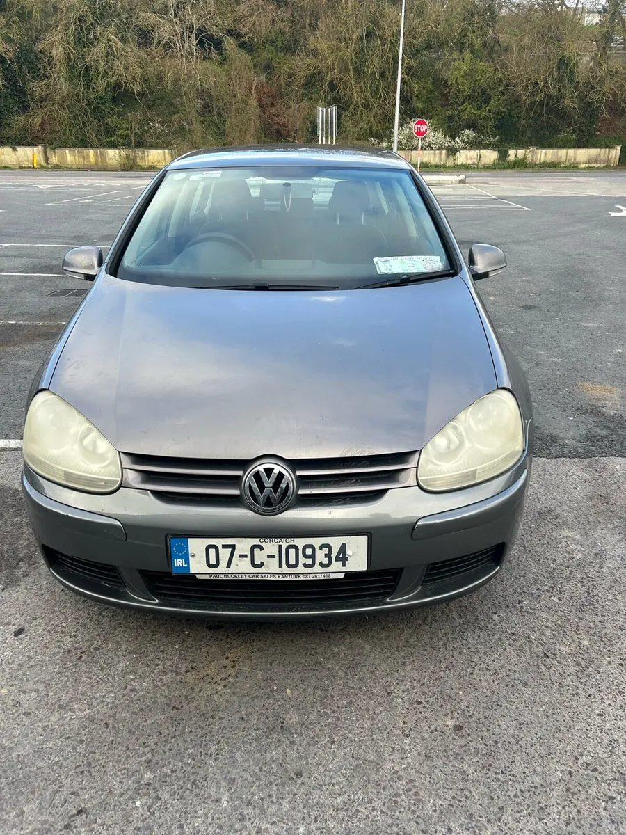 Volkswagen Golf - Image 1