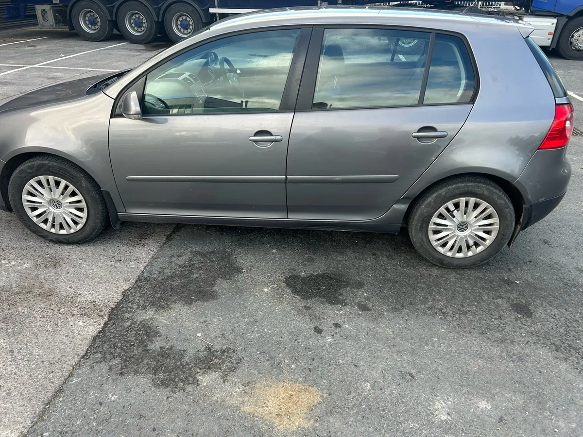 Volkswagen Golf - Image 2