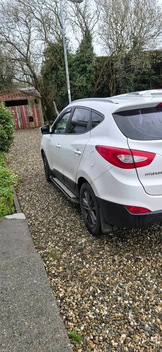 Hyundai ix35 - Image 2