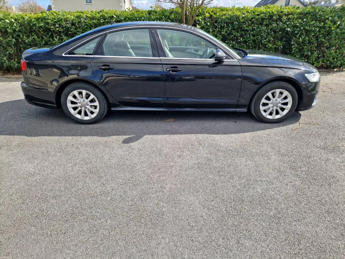 Audi A6 - Image 2