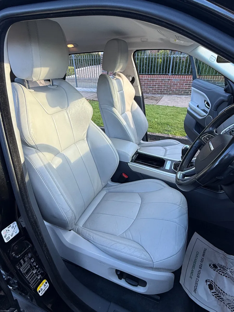 ✅ Land Rover Evoque. 2-Year Warranty inc. Finance - Image 4